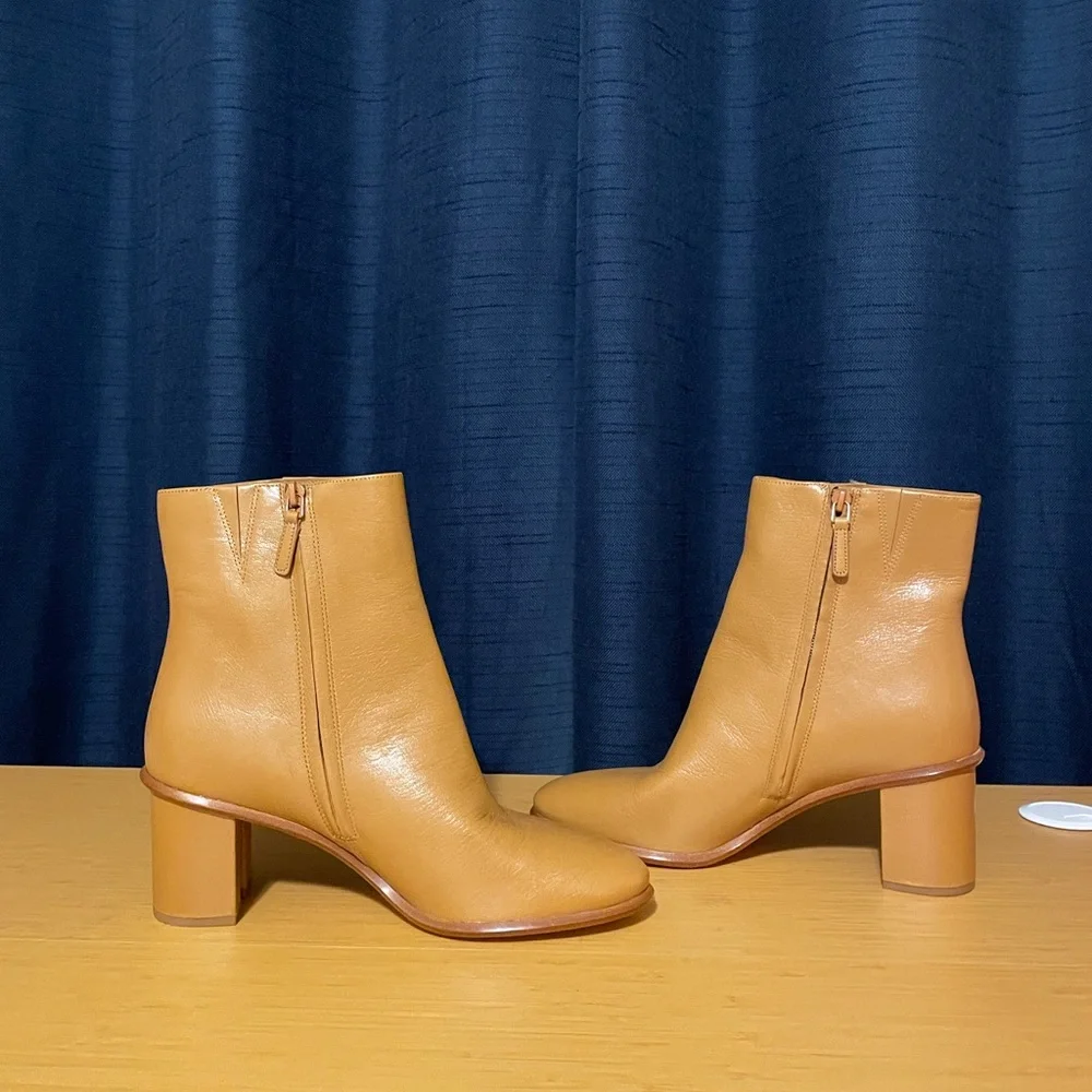 Tory Burch Brooke Stamped Heel Bootie Caramel